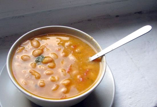 Sopa de alubias